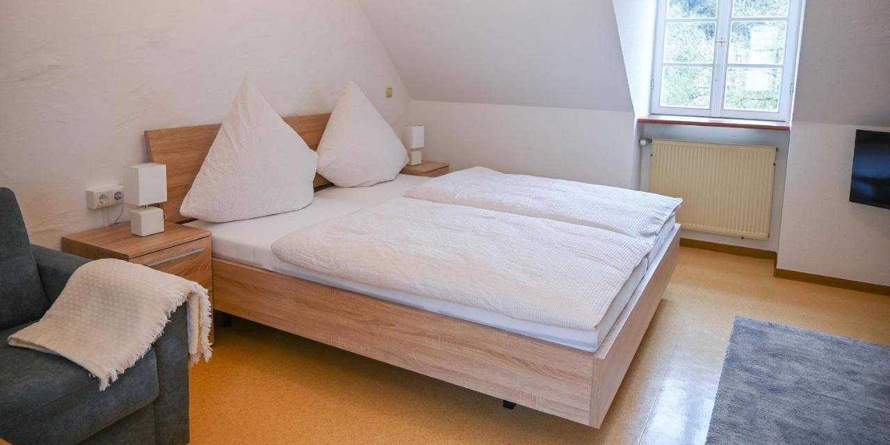 Ferienappartements Intour Ockfen Exteriör bild