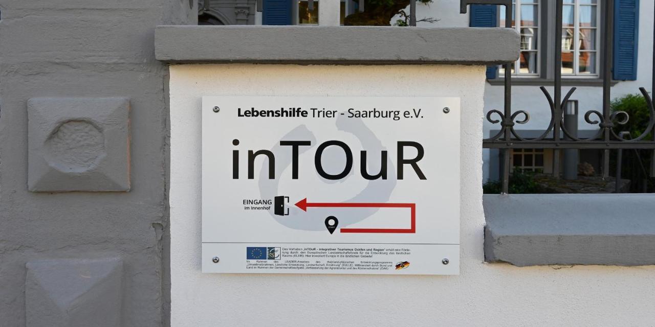 Ferienappartements Intour Ockfen Exteriör bild
